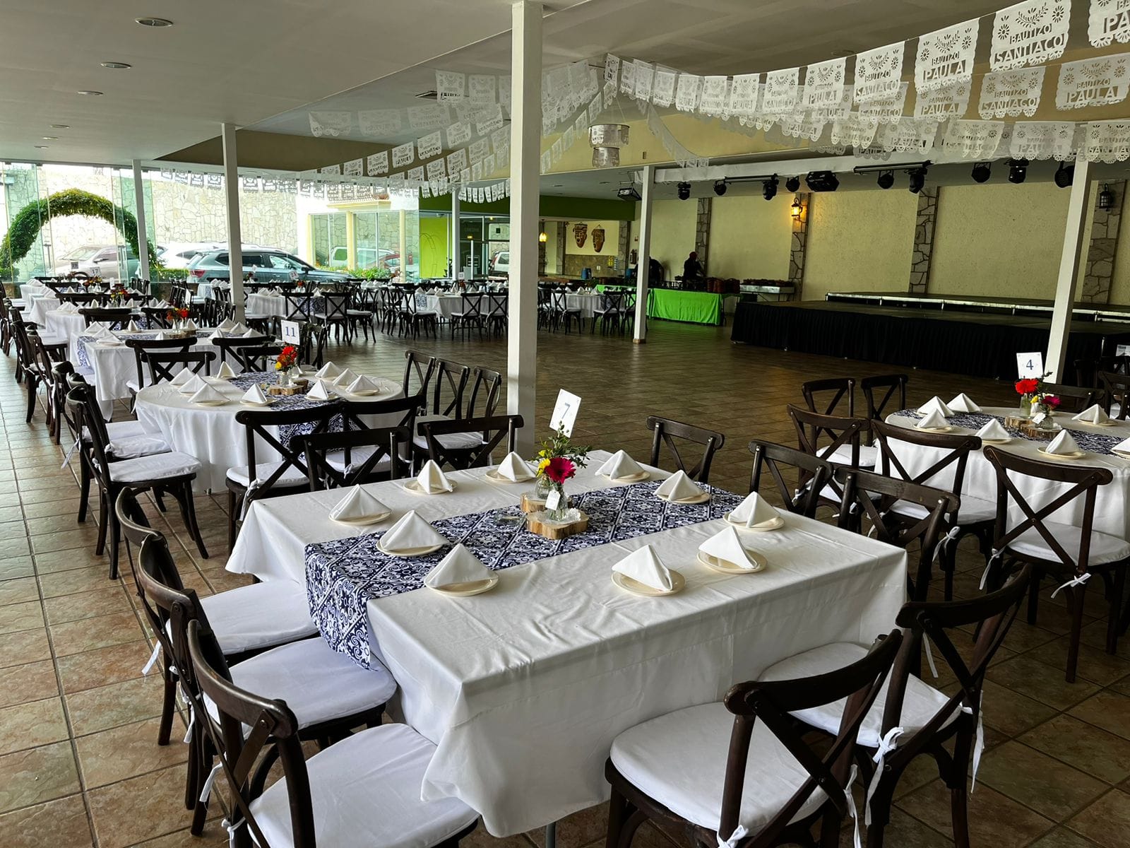 Salón montado para evento